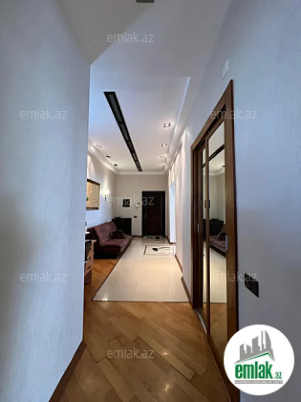 Satılır 3 otaqlı yeni tikili 171 m²