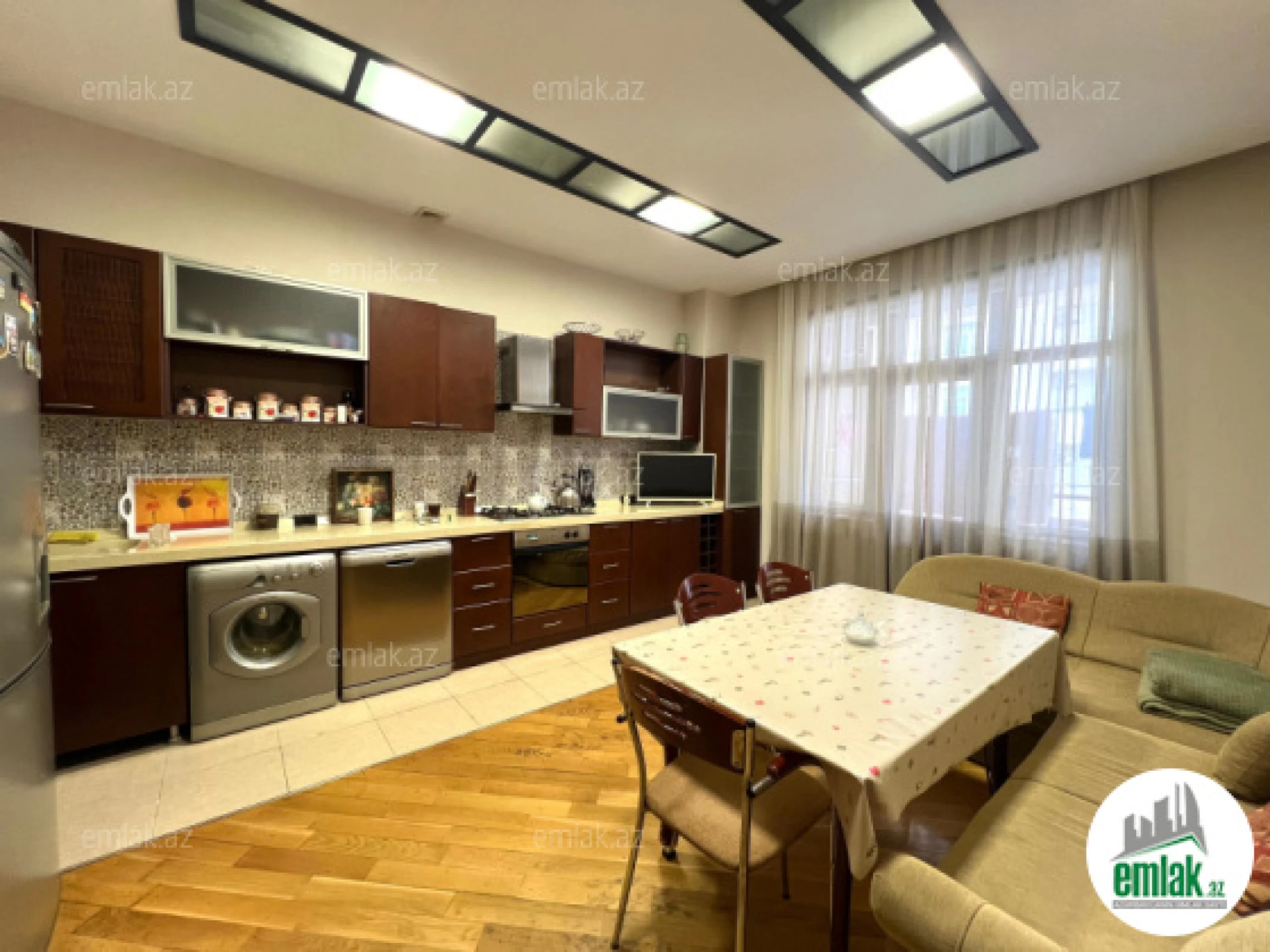 Satılır 3 otaqlı yeni tikili 171 m²