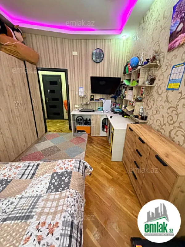 Satılır 3 otaqlı yeni tikili 97 m²