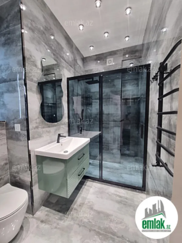 Satılır 4 otaqlı yeni tikili 195 m²