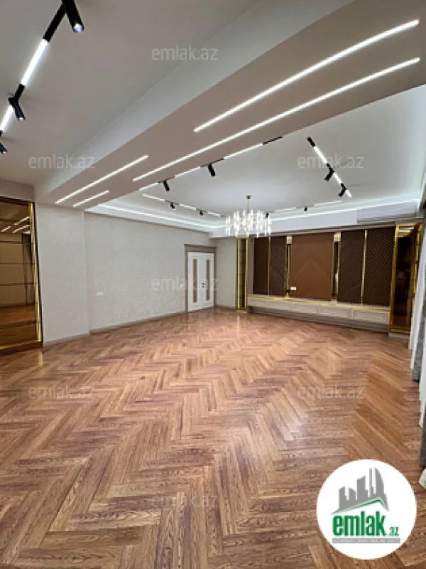 Satılır 4 otaqlı yeni tikili 195 m²