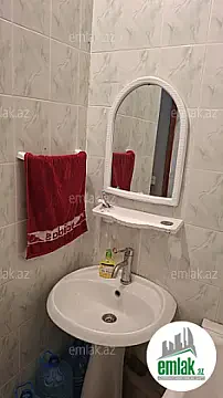 Satılır 2 otaqlı köhnə tikili 40 m²
