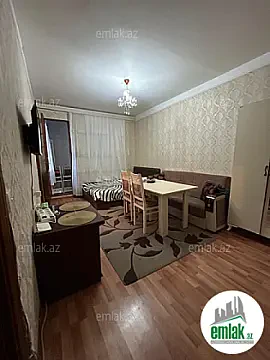 Satılır 2 otaqlı köhnə tikili 40 m²