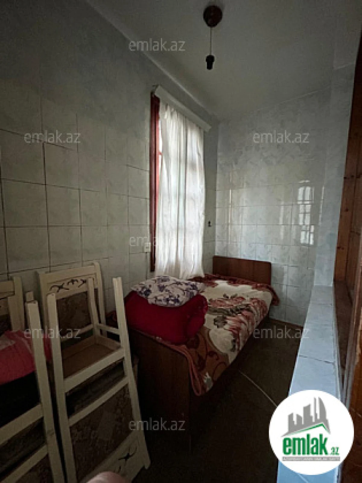 Satılır 2 otaqlı köhnə tikili 40 m²