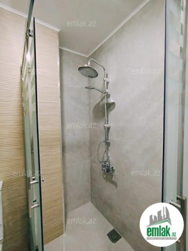 Satılır 2 otaqlı yeni tikili 87 m²