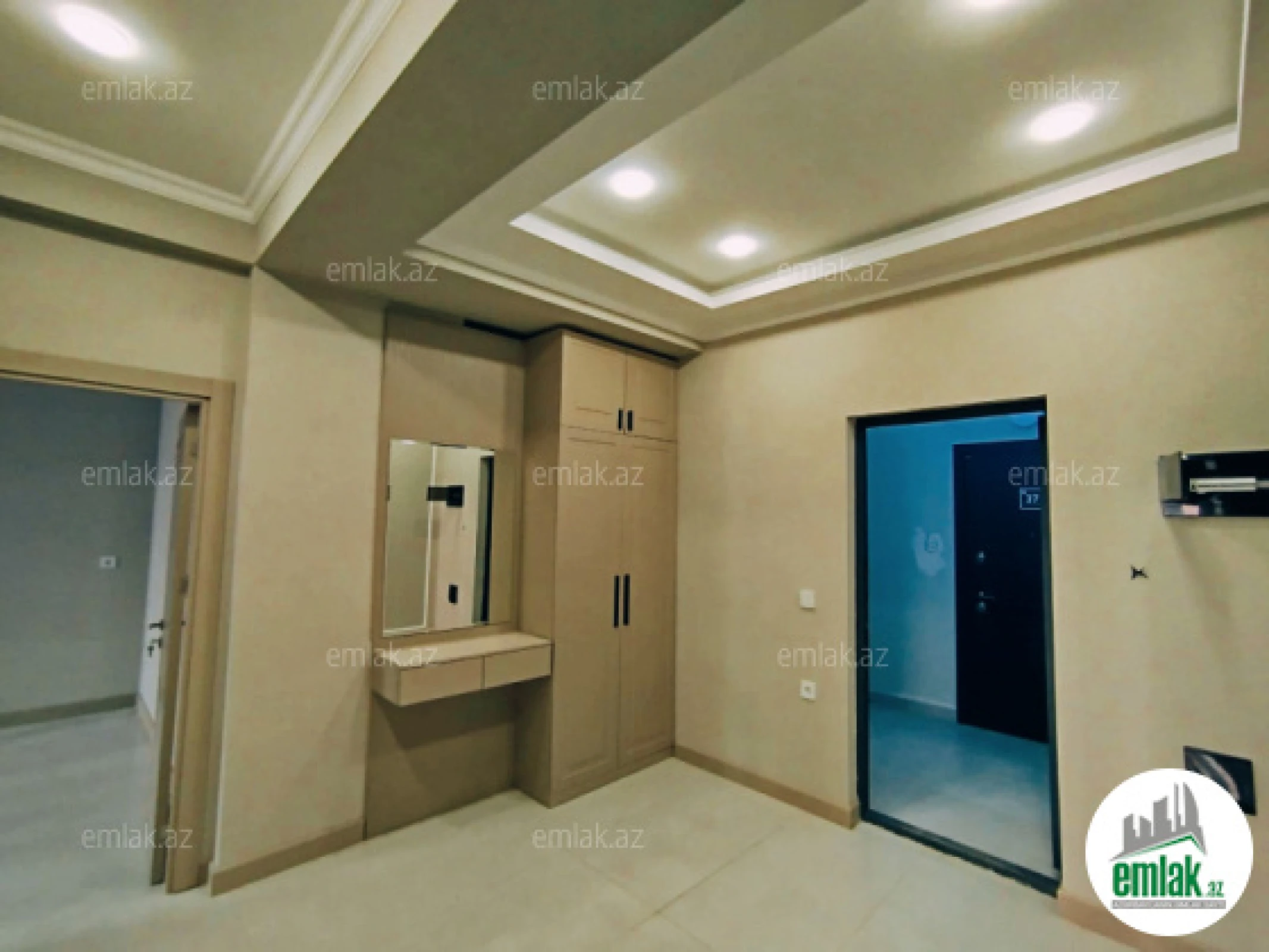 Satılır 2 otaqlı yeni tikili 87 m²