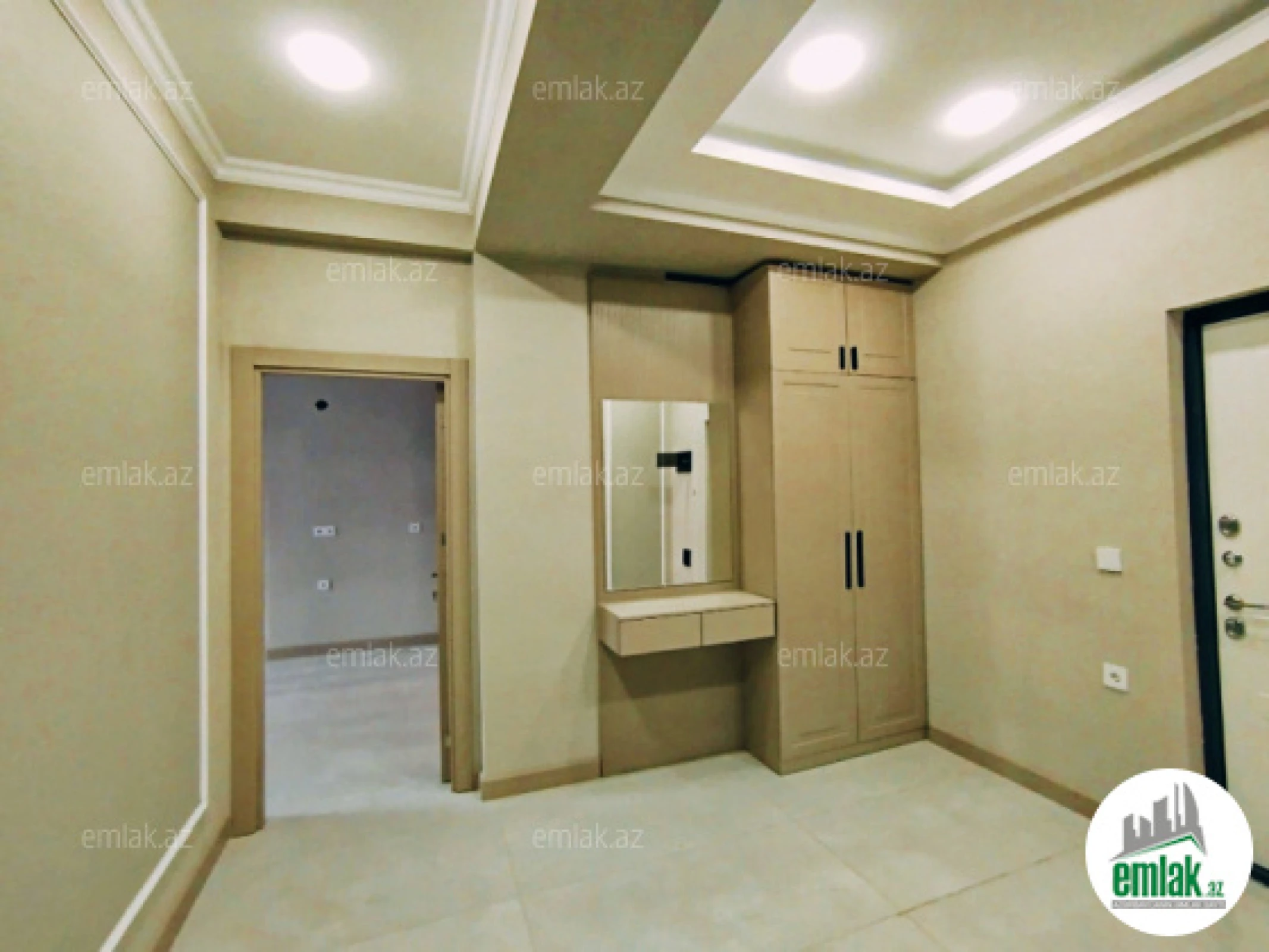 Satılır 2 otaqlı yeni tikili 87 m²