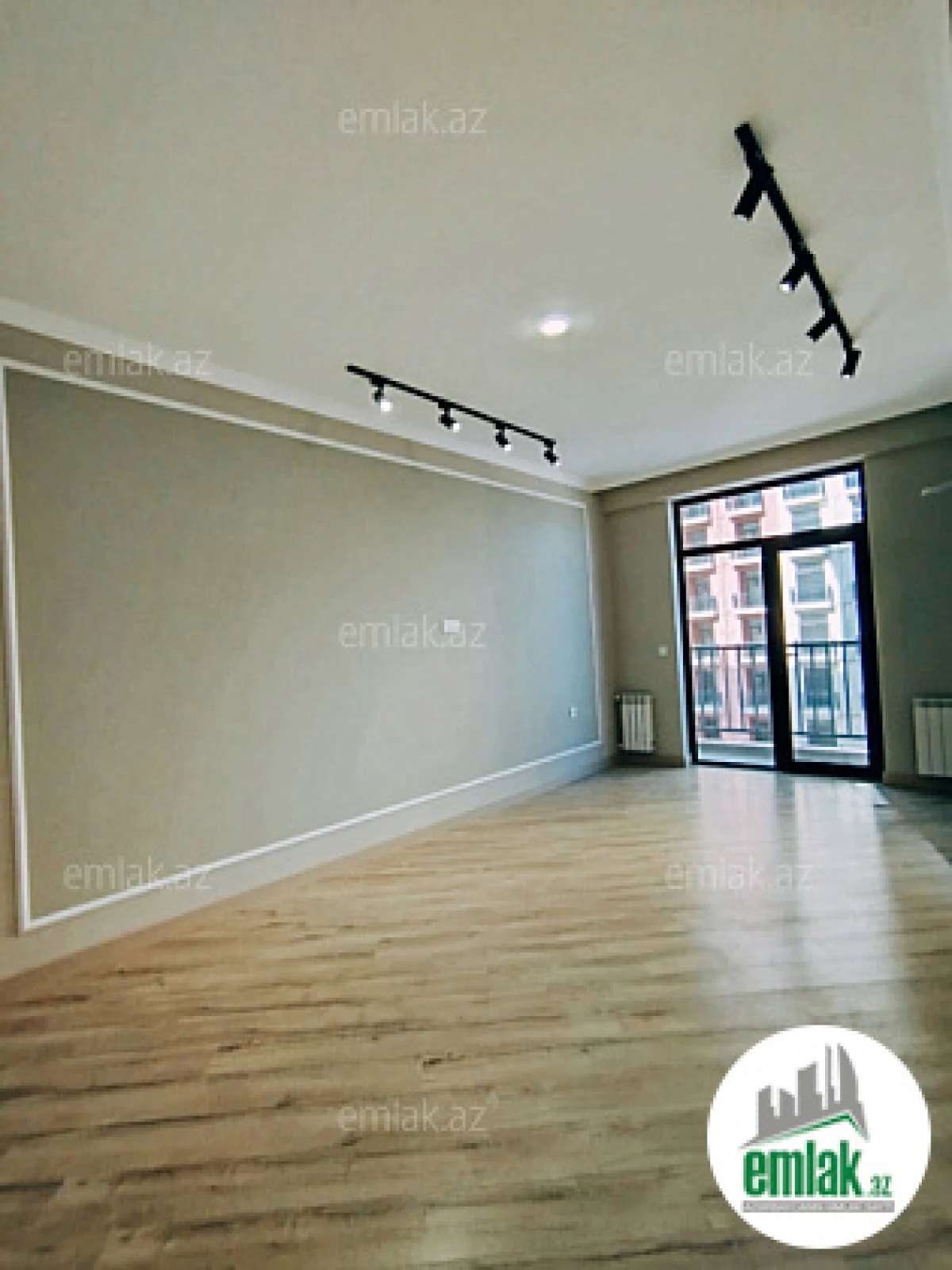 Satılır 2 otaqlı yeni tikili 87 m²