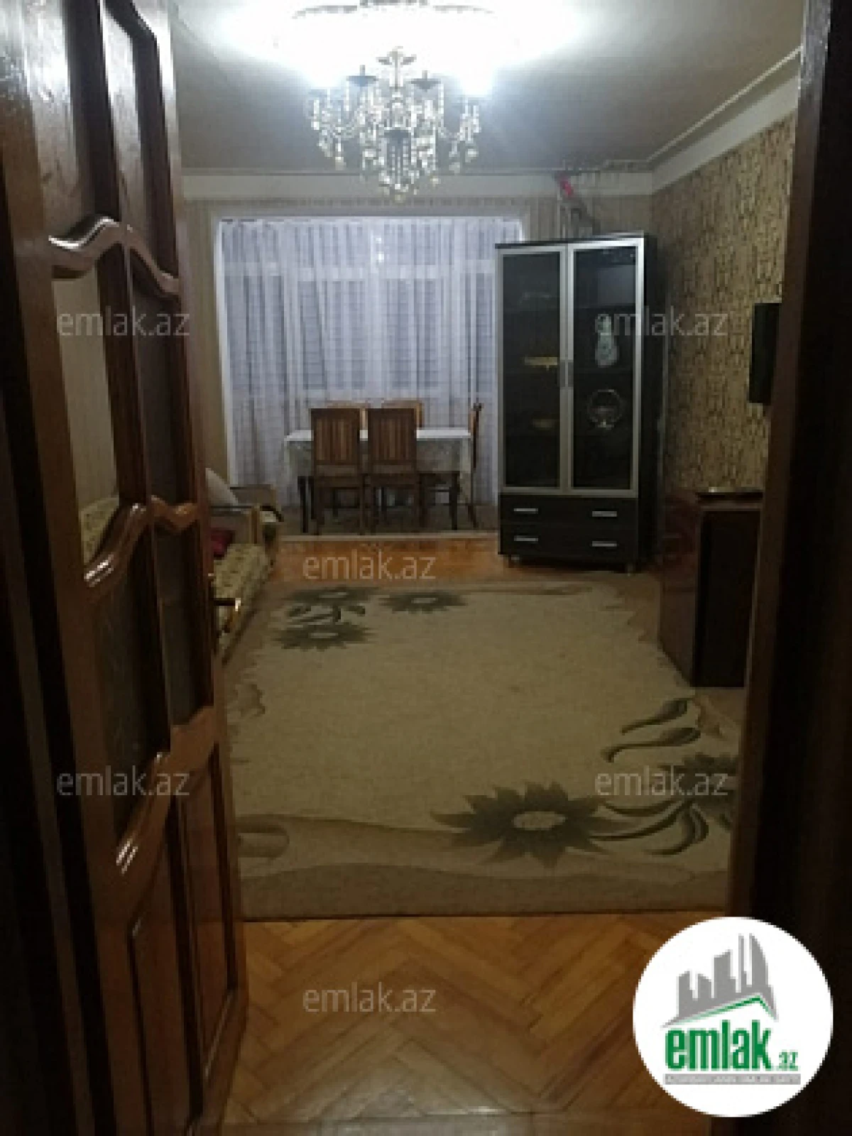 Satılır 3 otaqlı köhnə tikili 80 m²