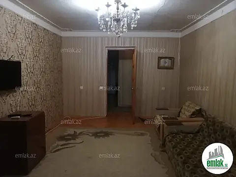 Satılır 3 otaqlı köhnə tikili 80 m²