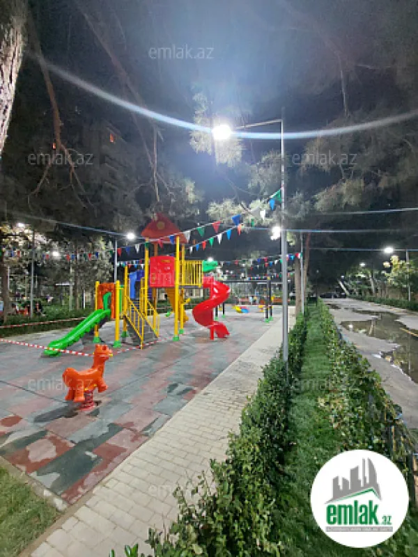 Satılır 3 otaqlı köhnə tikili 55 m²