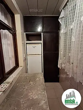 Satılır 3 otaqlı köhnə tikili 55 m²