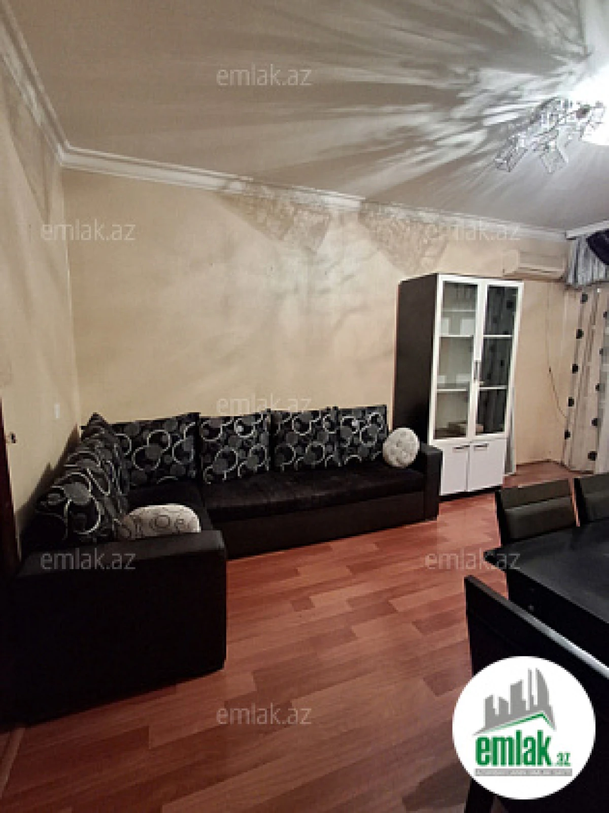 Satılır 3 otaqlı köhnə tikili 55 m²