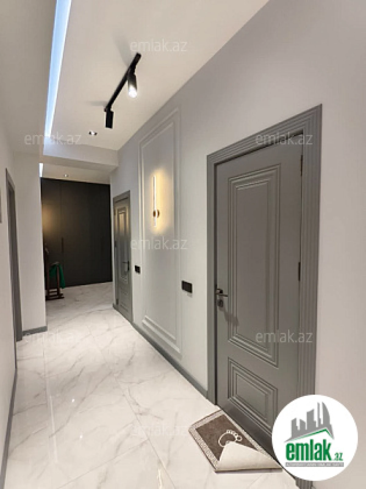Satılır 3 otaqlı yeni tikili 160 m²