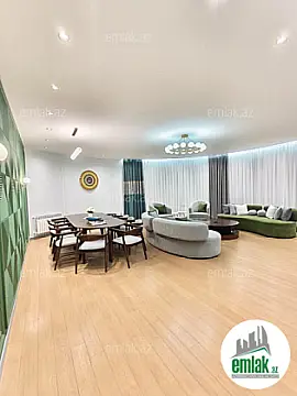 Satılır 3 otaqlı yeni tikili 160 m² — Bakı 3 otaq 160.00 m²