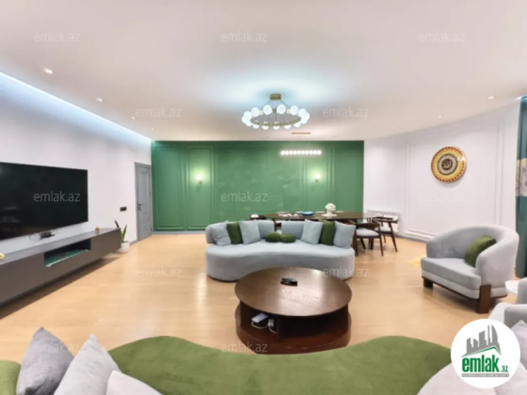 Satılır 3 otaqlı yeni tikili 160 m²