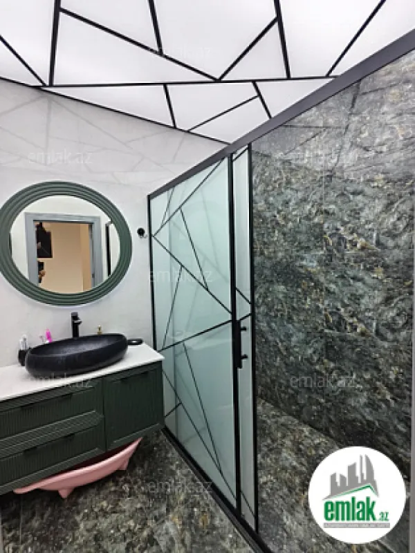 Satılır 3 otaqlı yeni tikili 160 m²