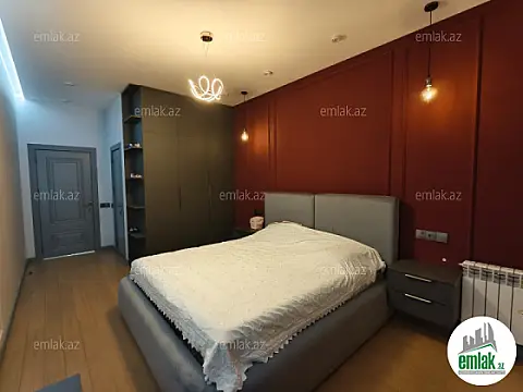 Satılır 3 otaqlı yeni tikili 160 m²
