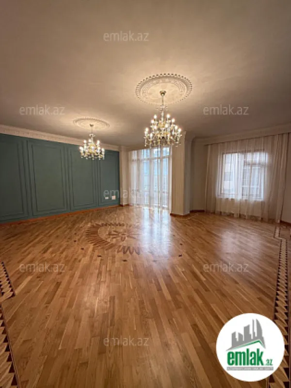Satılır 3 otaqlı yeni tikili 175 m²