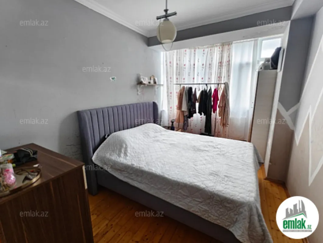 Satılır 3 otaqlı yeni tikili 90 m²