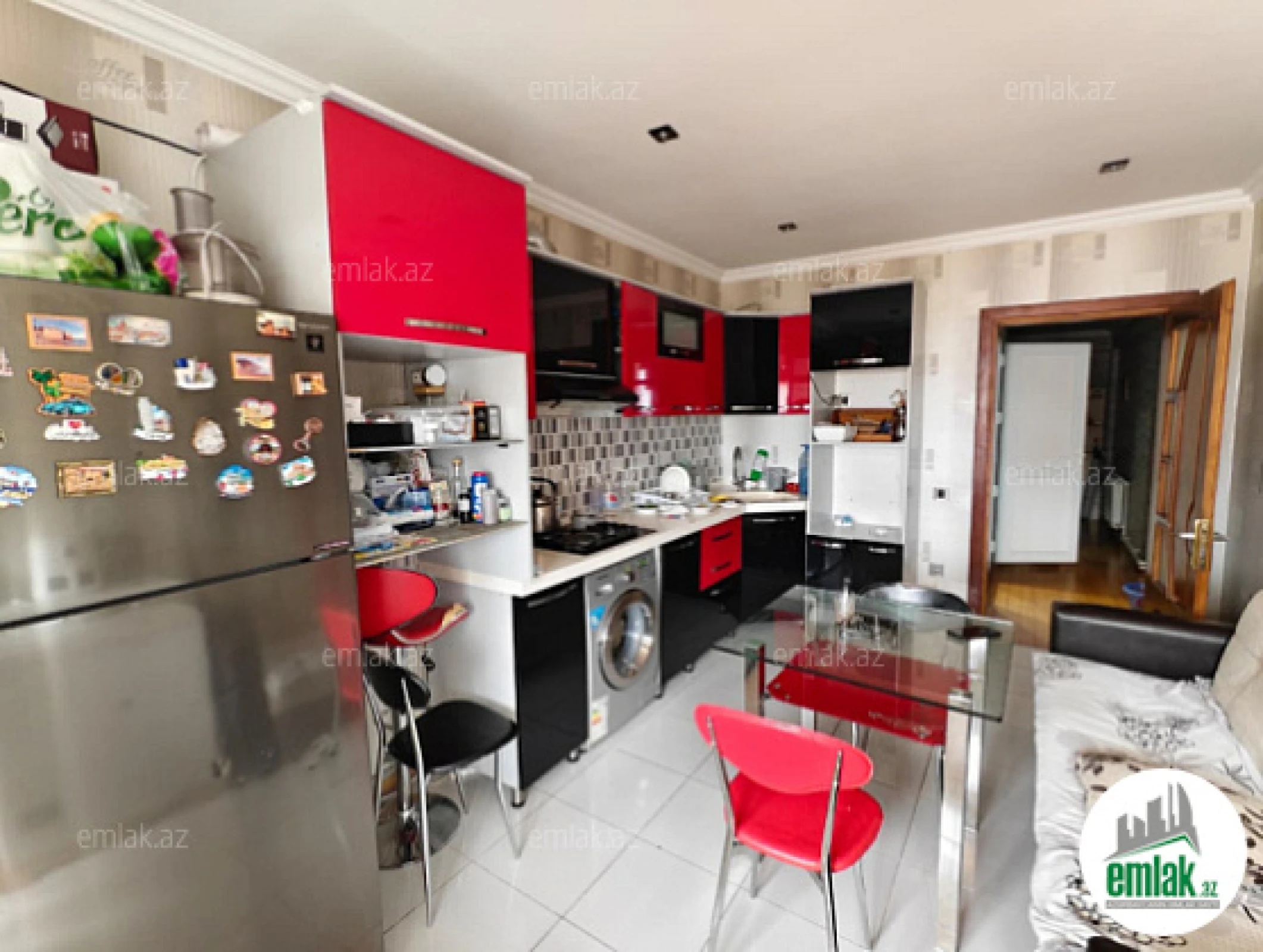 Satılır 3 otaqlı yeni tikili 90 m²