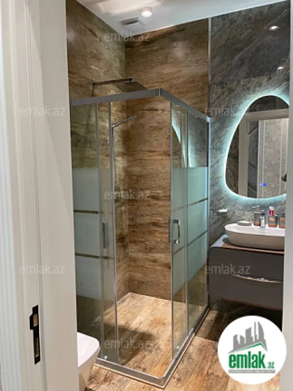 Satılır 7 otaqlı həyət evi 430 m²