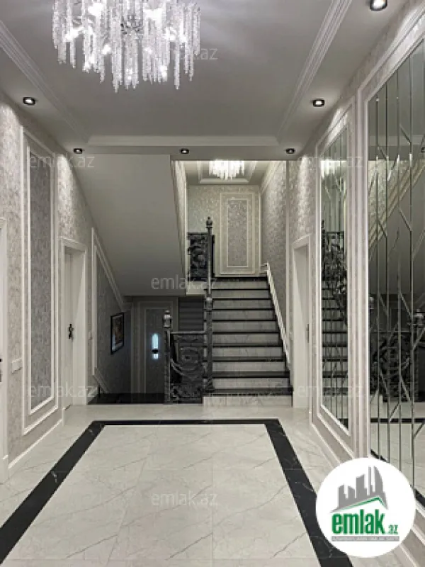 Satılır 7 otaqlı həyət evi 430 m²