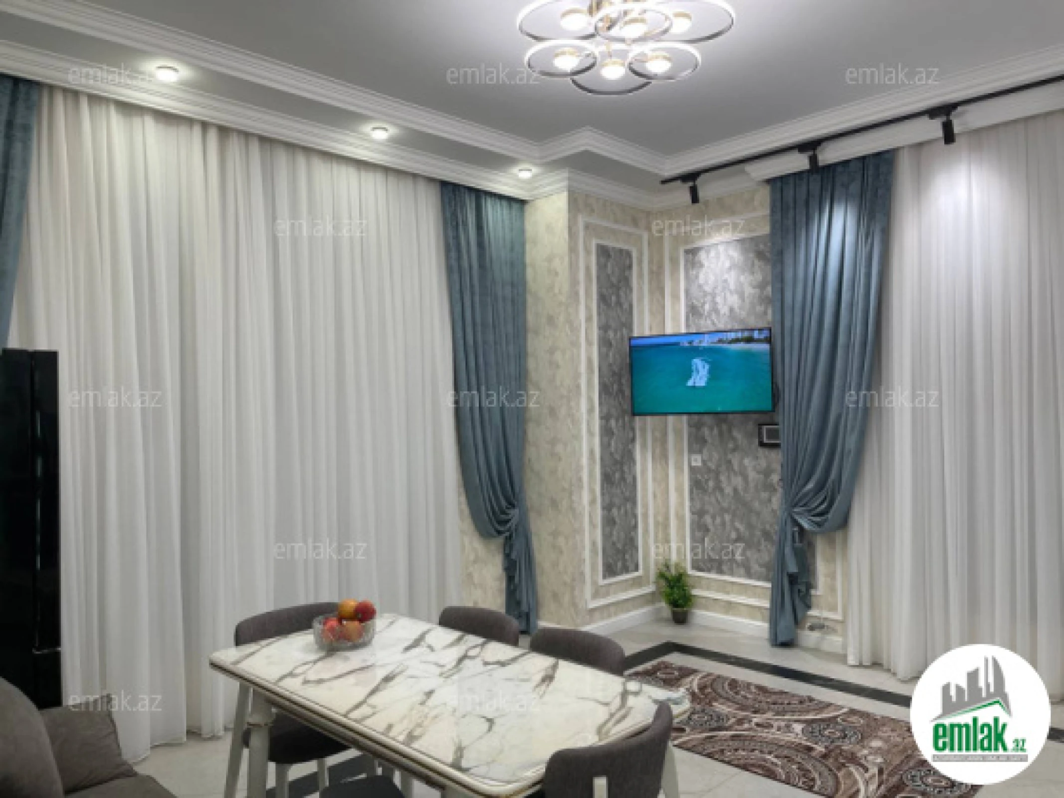 Satılır 7 otaqlı həyət evi 430 m²