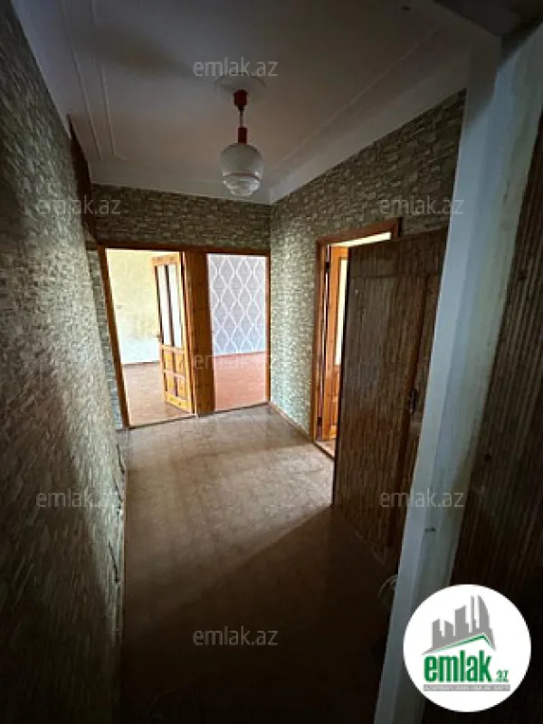 Satılır 3 otaqlı köhnə tikili 80 m²
