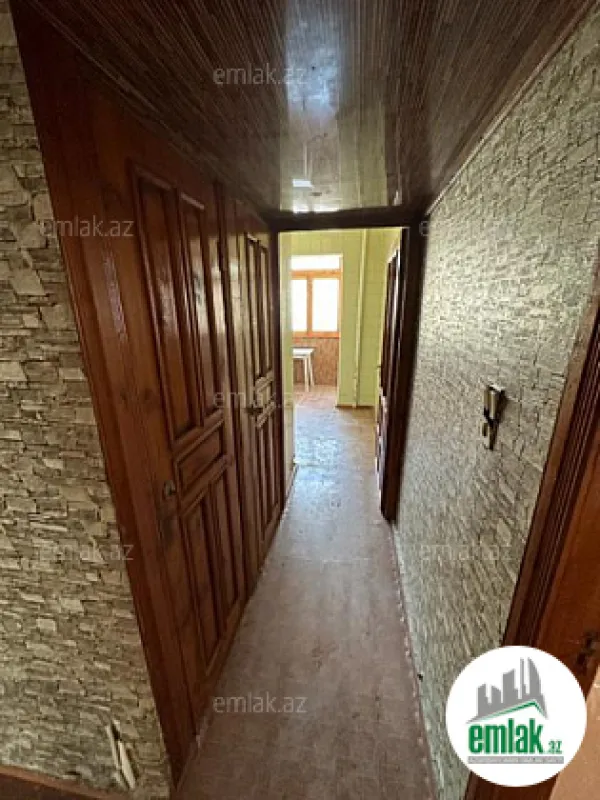 Satılır 3 otaqlı köhnə tikili 80 m²