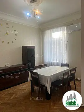 Satılır 3 otaqlı köhnə tikili 85 m² — Bakı 3 otaq 85.00 m²