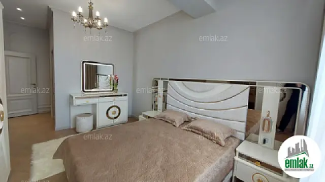 Satılır 3 otaqlı yeni tikili 112 m²
