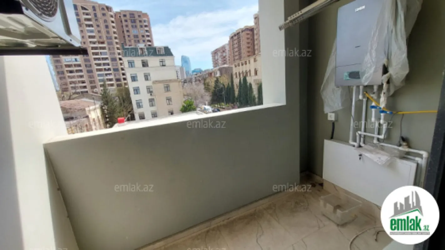 Satılır 3 otaqlı yeni tikili 112 m²