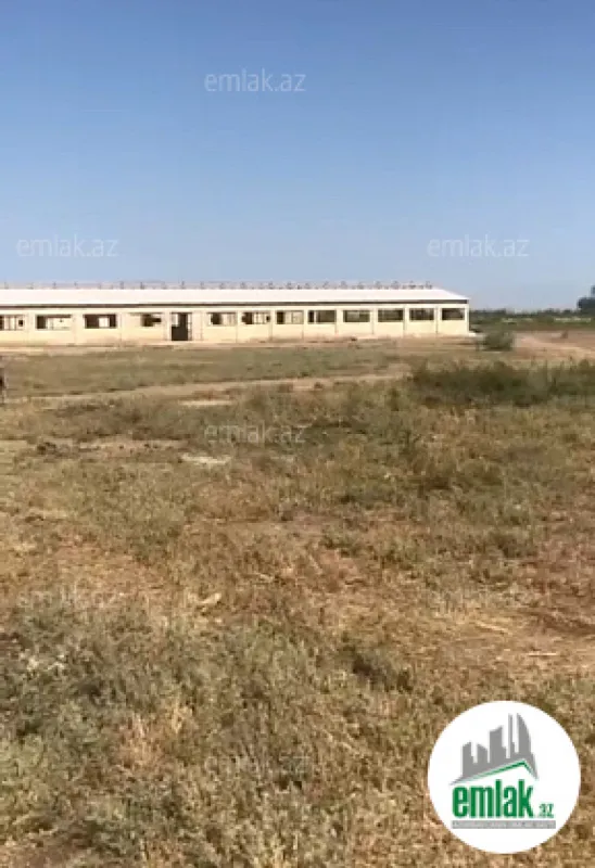 Satılır torpaq sahəsi 15000 m²