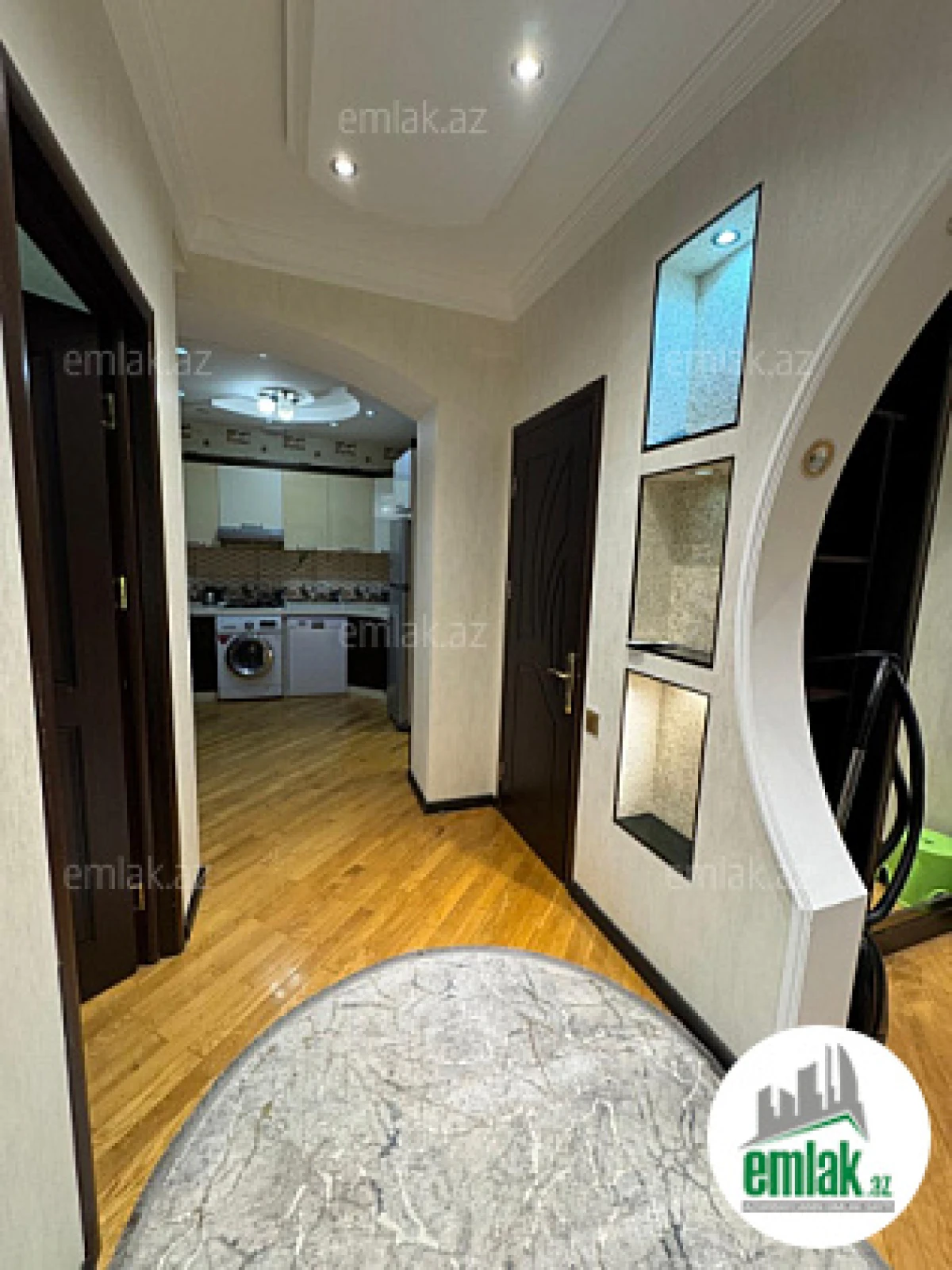 Satılır 3 otaqlı yeni tikili 100 m²