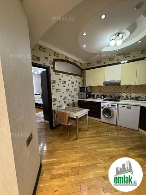 Satılır 3 otaqlı yeni tikili 100 m²