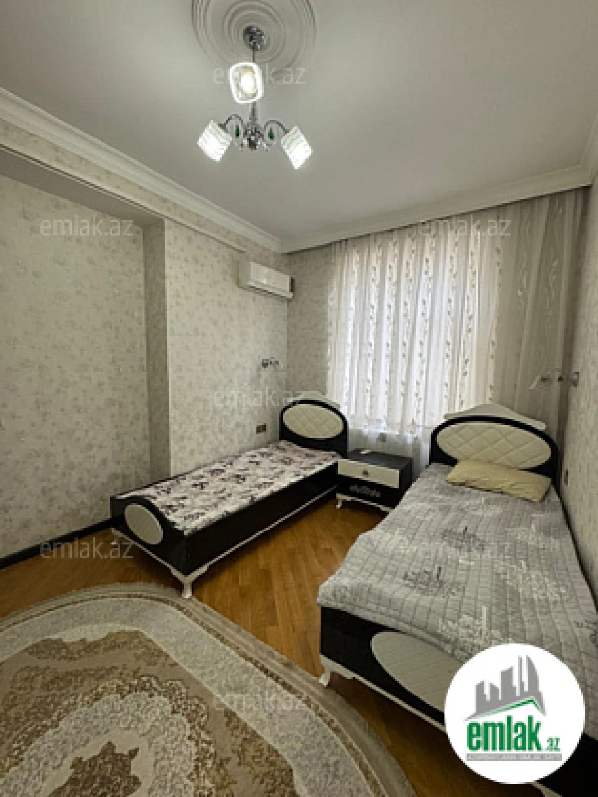 Satılır 3 otaqlı yeni tikili 100 m²