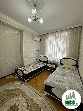 Satılır 3 otaqlı yeni tikili 100 m²