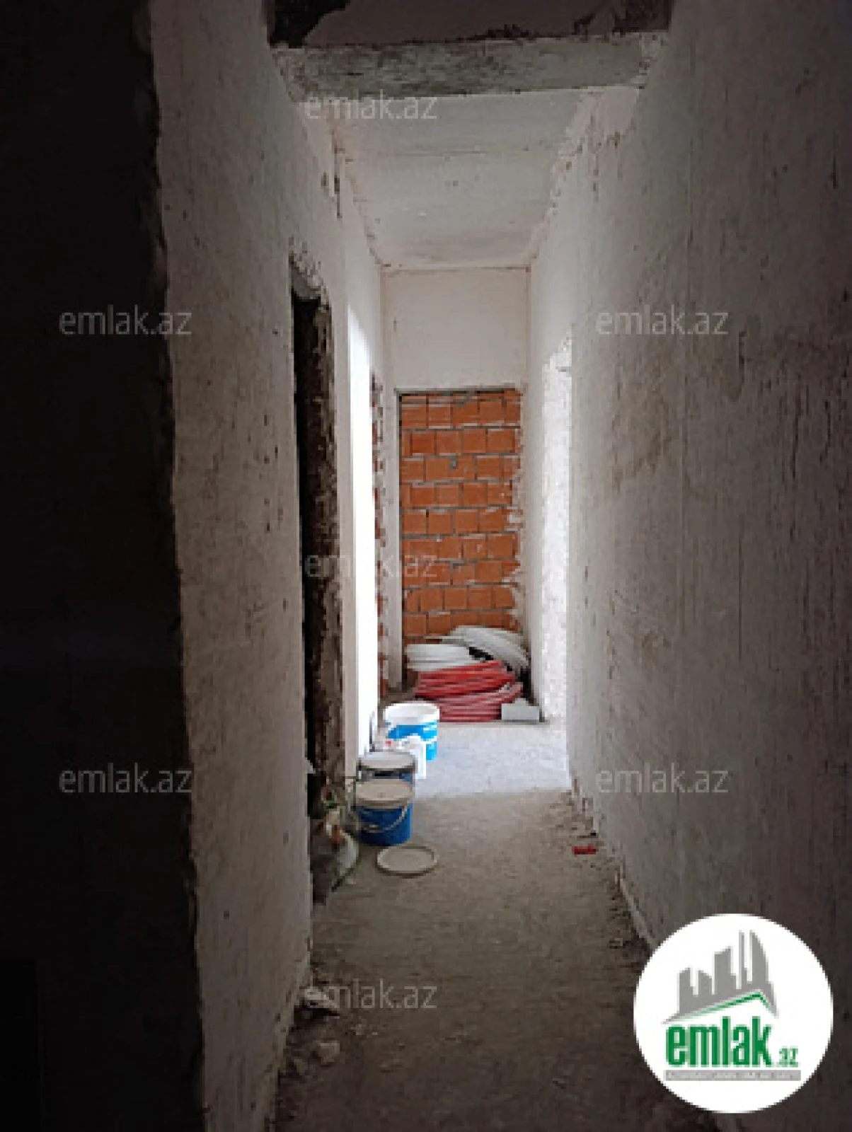 Satılır 3 otaqlı yeni tikili 125 m²