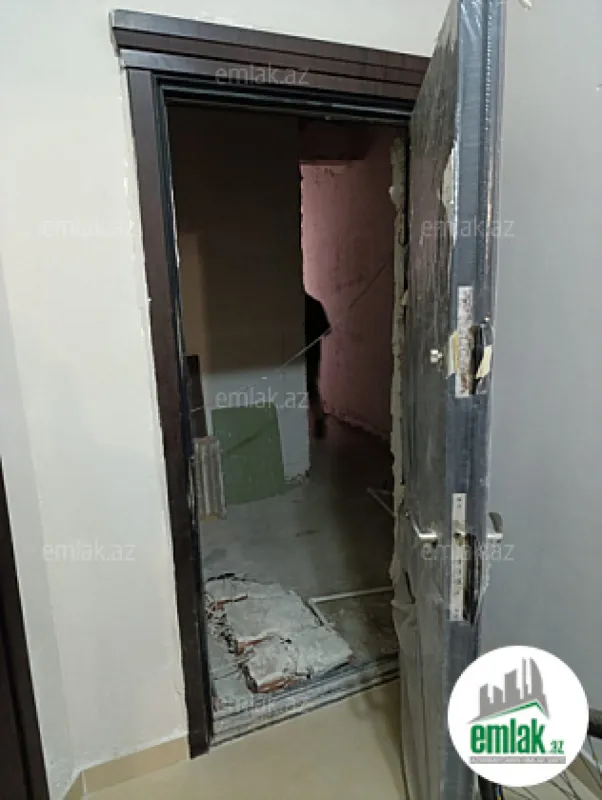 Satılır 3 otaqlı yeni tikili 125 m²