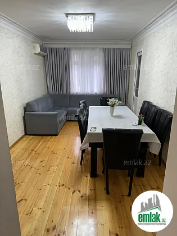Satılır 5 otaqlı köhnə tikili 105 m²