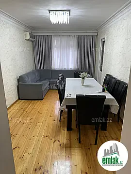Satılır 5 otaqlı köhnə tikili 105 m² — Bakı 5 otaq 105.00 m²