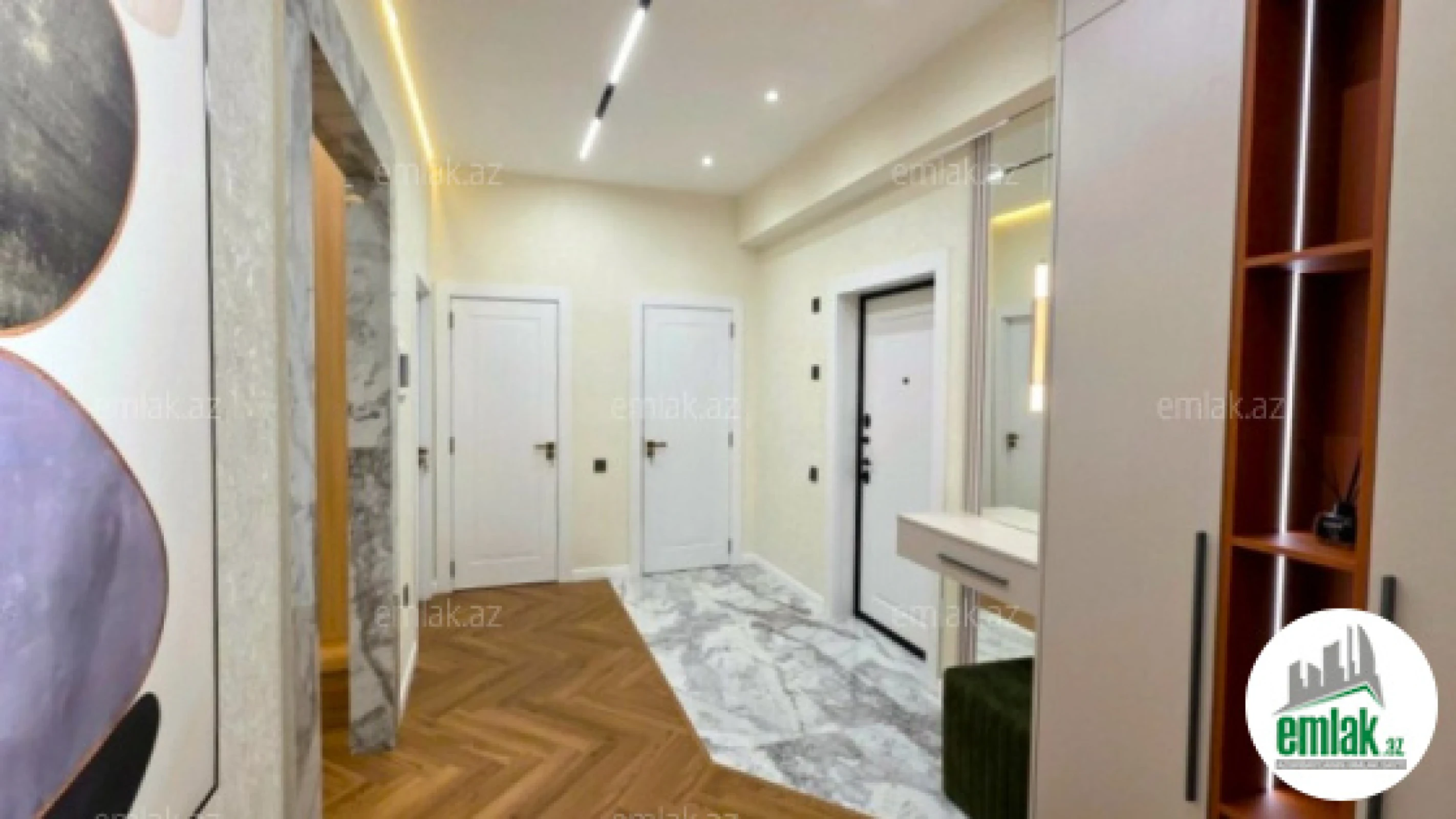 Satılır 2 otaqlı yeni tikili 81 m²