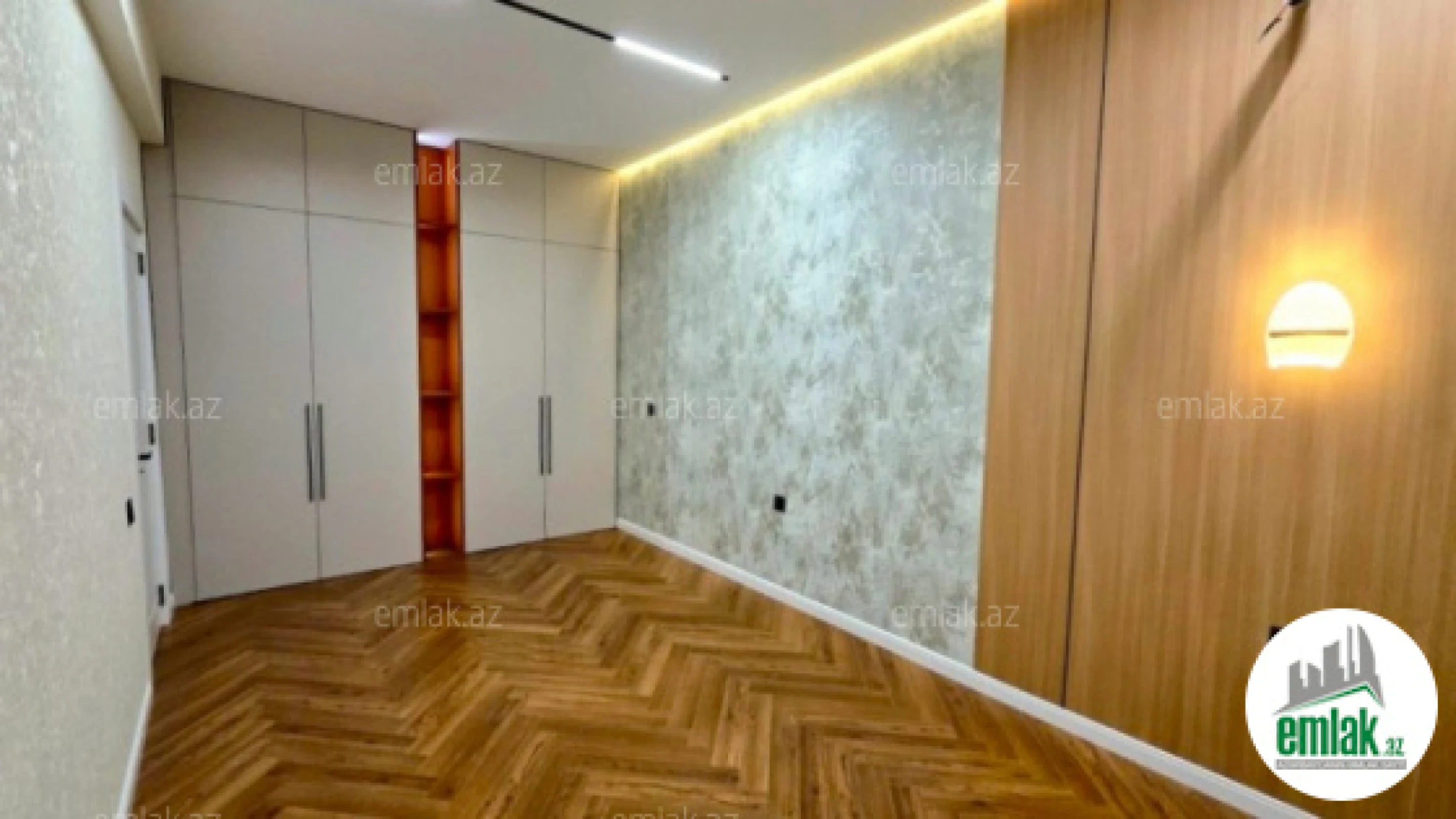 Satılır 2 otaqlı yeni tikili 81 m²