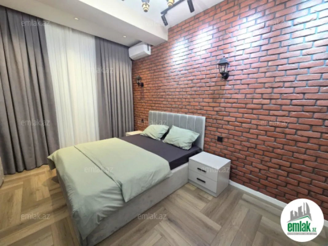 Satılır 3 otaqlı yeni tikili 85 m²