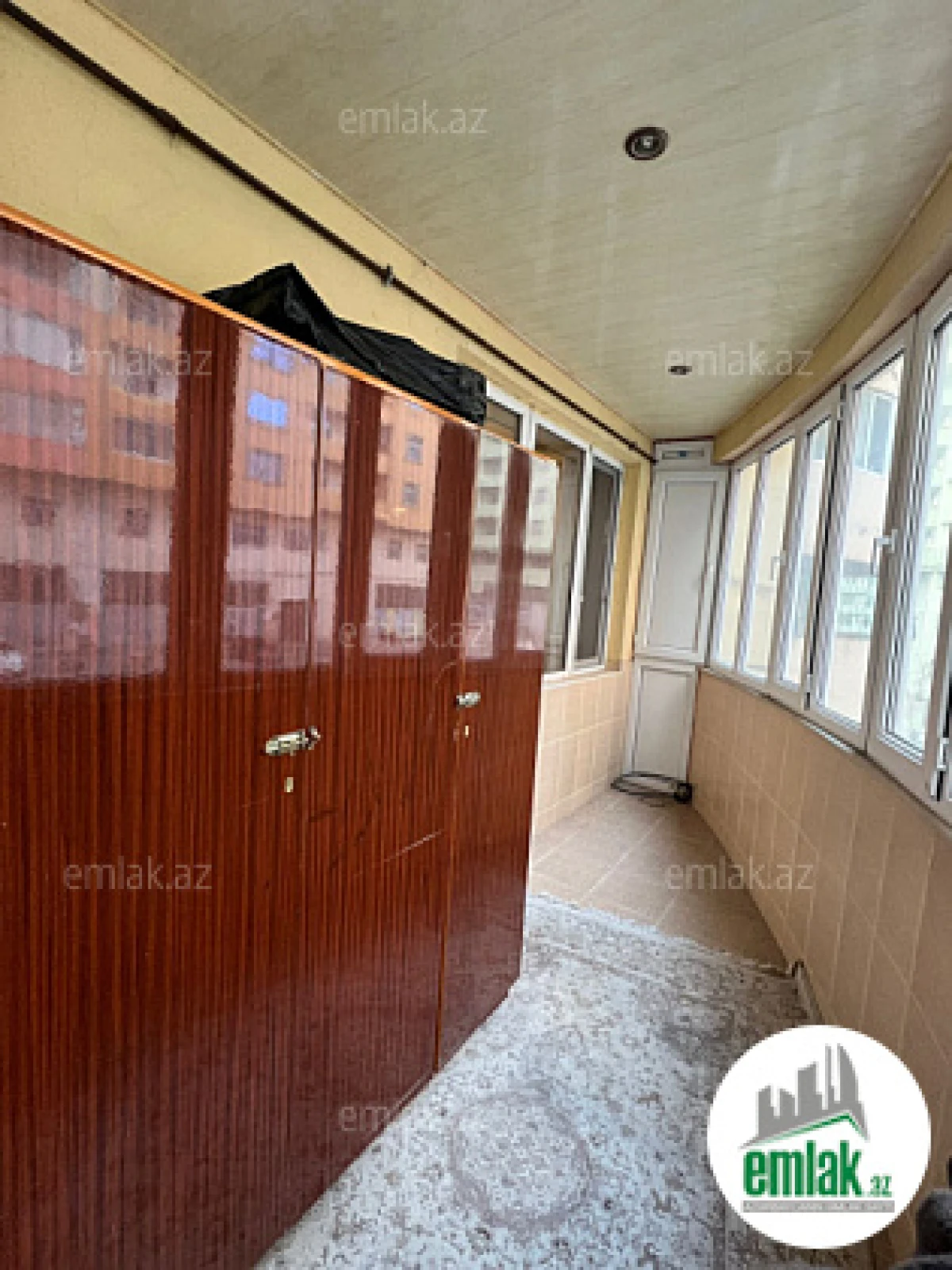 Satılır 3 otaqlı yeni tikili 85 m²