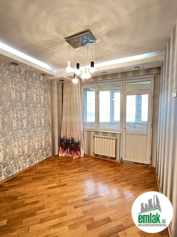 Satılır 3 otaqlı yeni tikili 85 m²