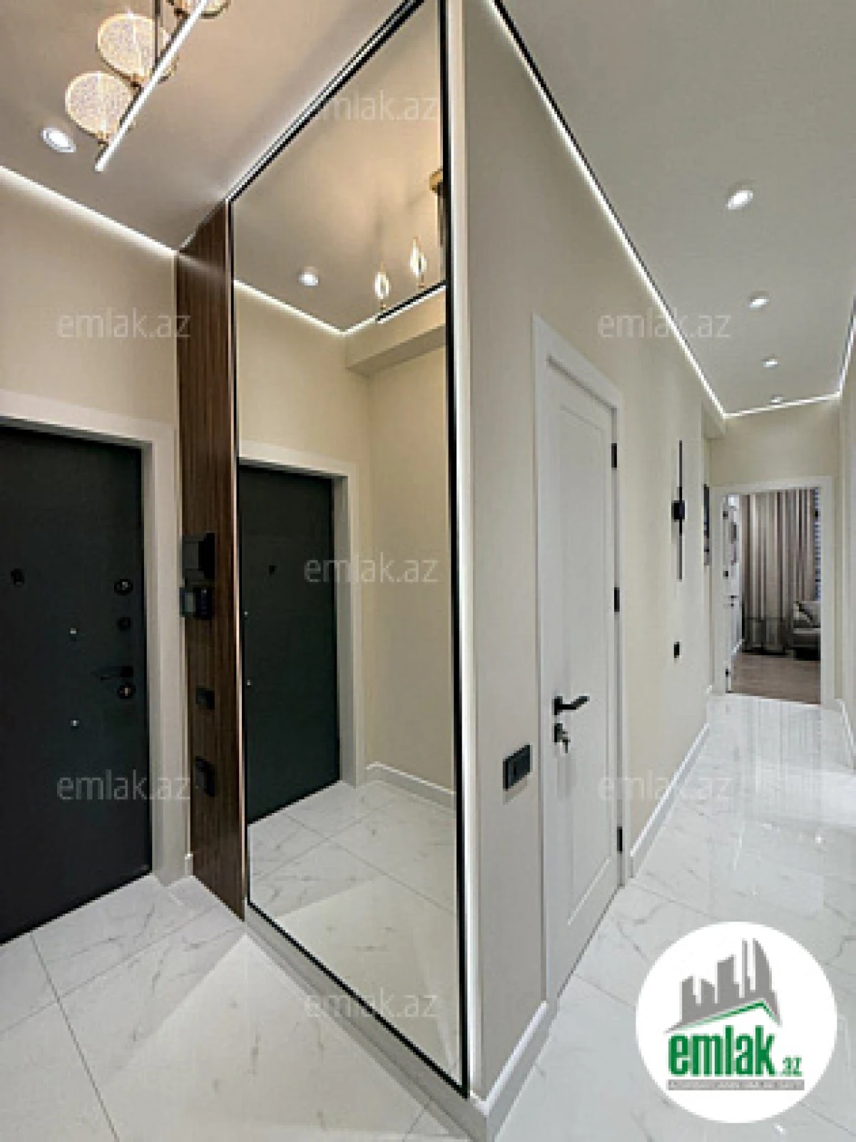 Satılır 2 otaqlı yeni tikili 55 m²