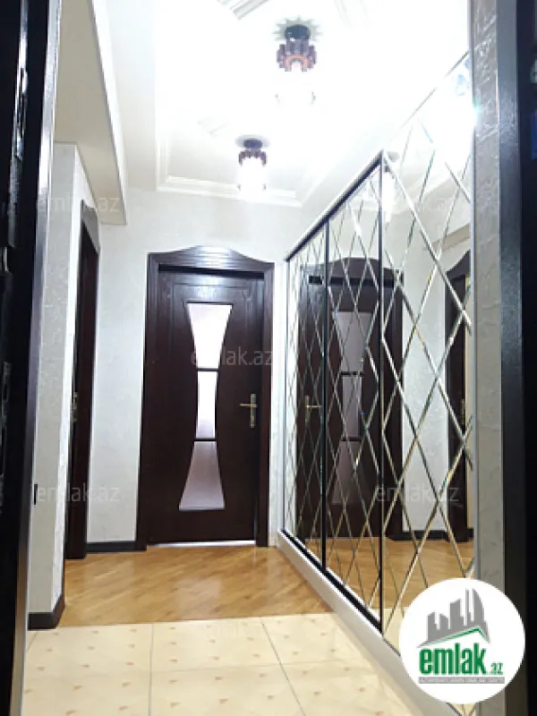 Satılır 2 otaqlı yeni tikili 60 m²