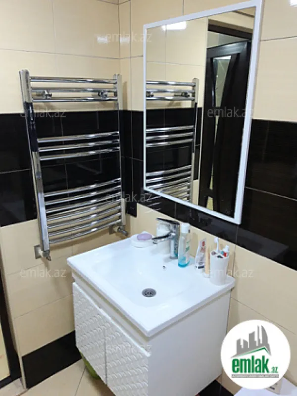 Satılır 2 otaqlı yeni tikili 60 m²